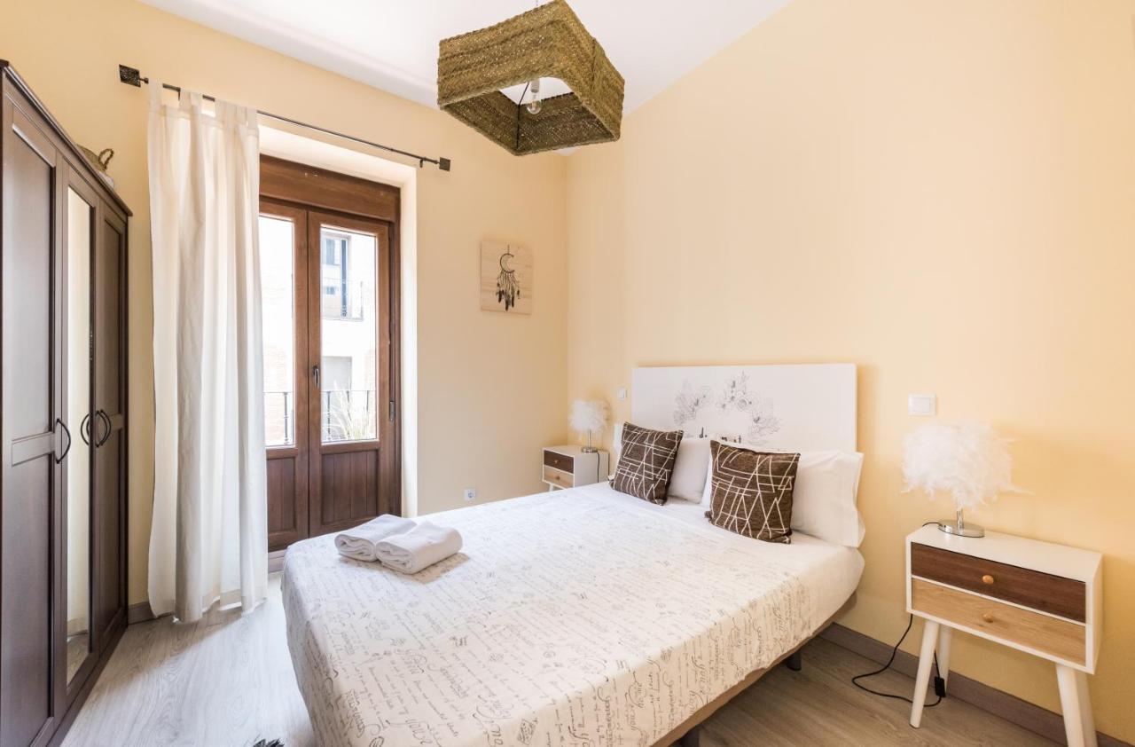 La Casa De Miguel Servet Madrid Eksteriør bilde